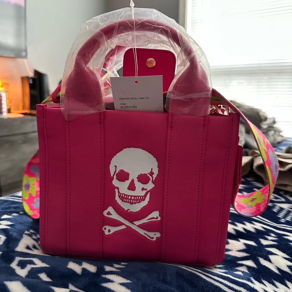 Betsey Johnson Pink Skull Shoulder Bag